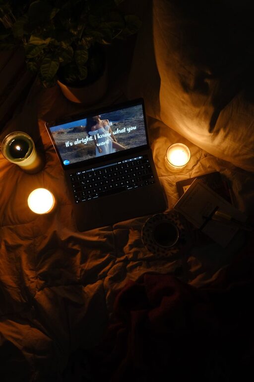 How to Plan a Perfect Screen-Light Evening at Home